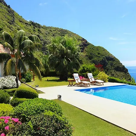 Arco Da Calheta Sleeps 6 With Pool