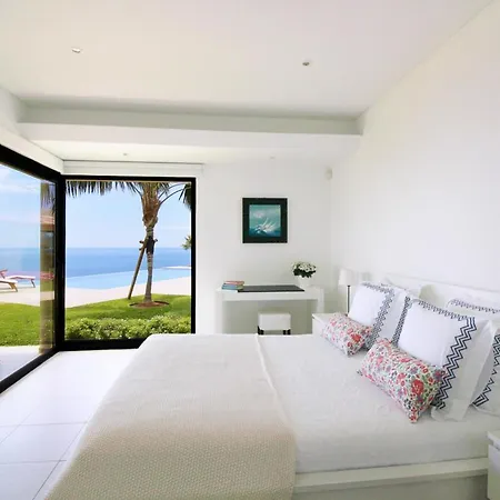Villa Arco Da Calheta Sleeps 6 With Pool